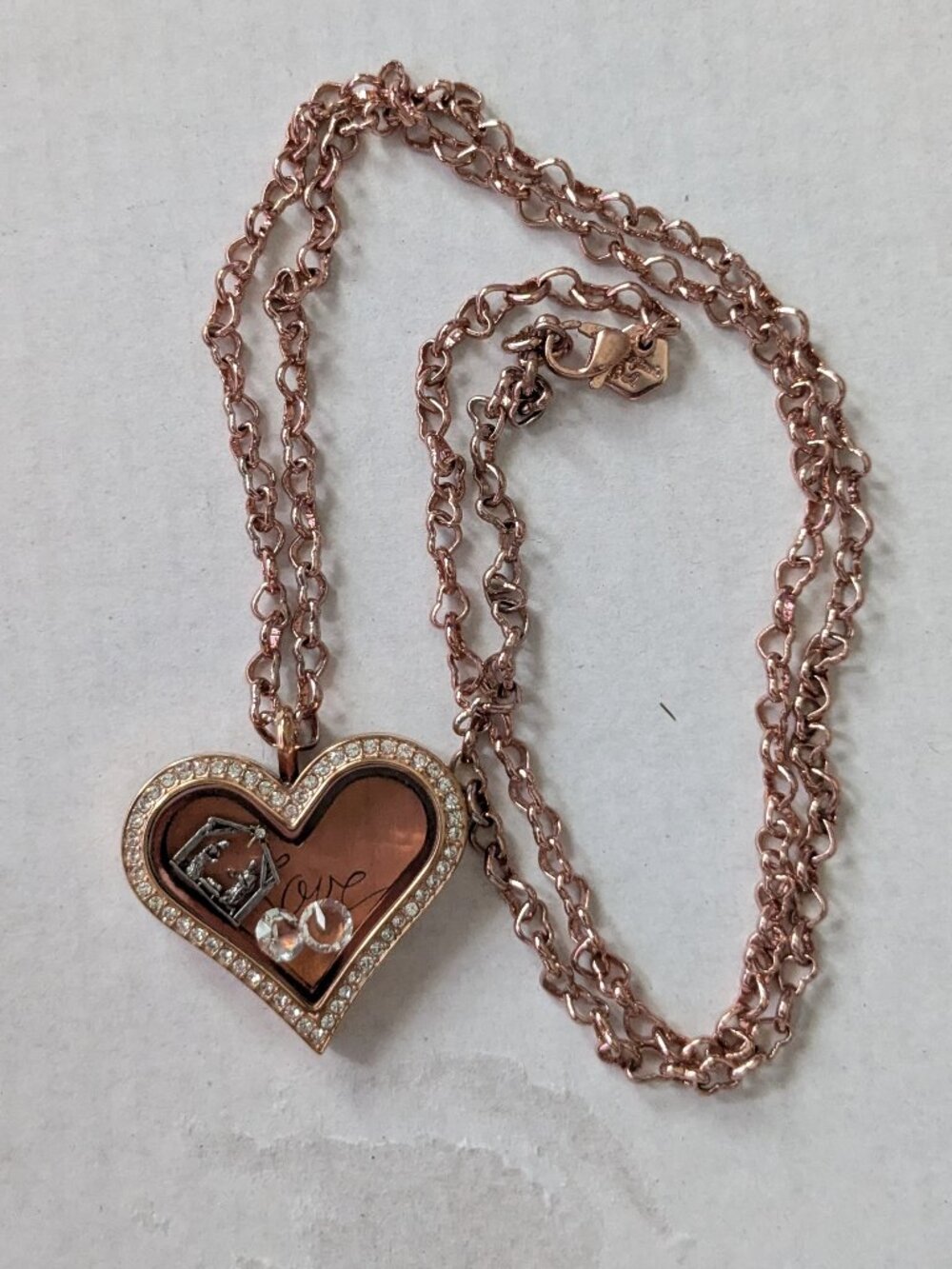 ORIGAMI OWL Copper Colored Rhinestone Heart Pendant Necklace